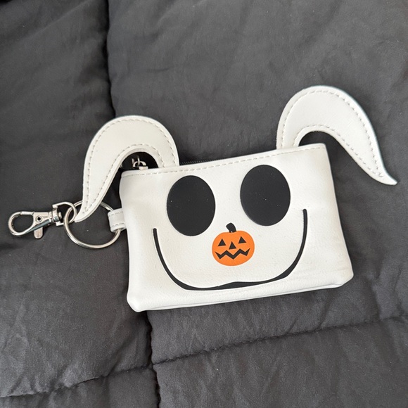 Accessories - Zero Ghost Keychain Pouch - White and Black